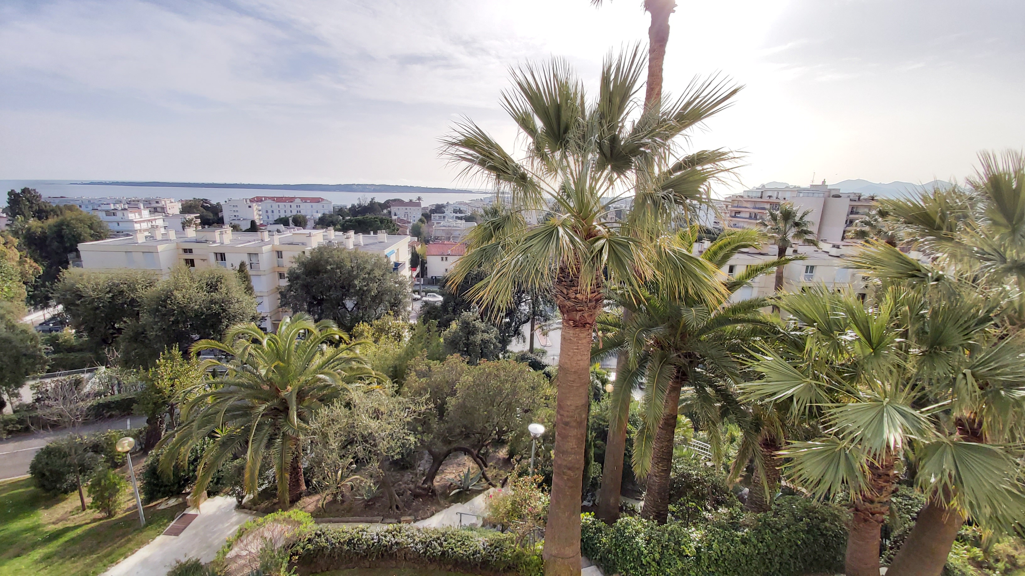 Offres de location Appartement Cannes 06400